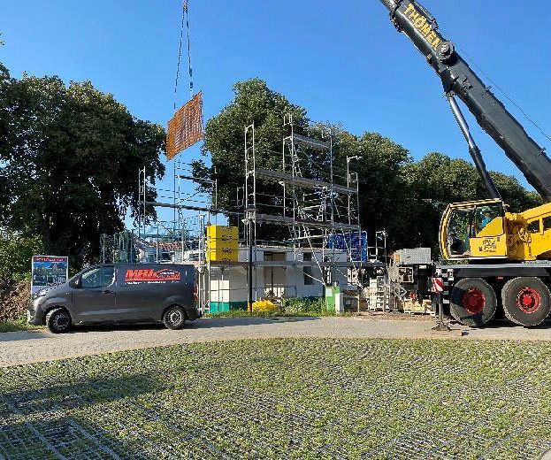 Maurerarbeiten und Rohbau mit MBI Bau GmbH in Bad Saarow - Erdarbeiten - Bodenplatten - Rohbau